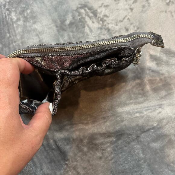 Express Metallic Ruffle Purse Handbag Clutch Dark Gray Silver Y2K Girlies - Picture 5 of 9